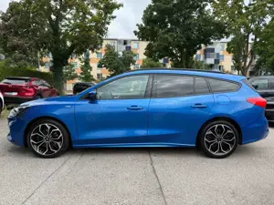 Ford Focus Turnier ST-Line 8-G/ACC/KAMERA/HUP/LED/18 Bild 2