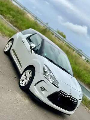 DS Automobiles DS 3