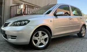 Mazda 2 1.4 Active Automatik Klima Tüv Neu Garantie