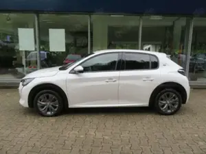 Peugeot 208 Elektromotor 136 Allure Pack Navi Klimaautom SHZ S