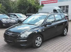 Hyundai i30 CW 1.4 Comfort  Neuer Tüv
