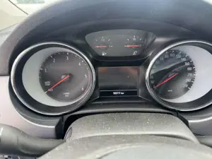 Opel Astra 1.5 D Start/Stop Sports Tourer Business Elegance Bild 5