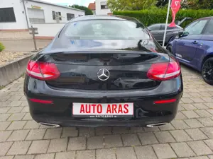 Mercedes-Benz C 200 Coupe  AMG LINE Bild 4