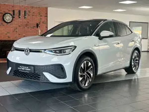 Volkswagen ID.5 Pro Performance PANO/CAM/HuD/MATRIX/SHZ/