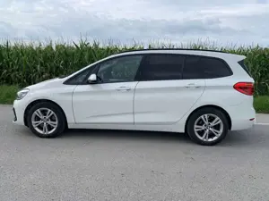 BMW 218 218d Gran Tourer Advantage
