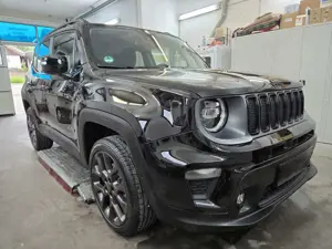 Jeep Renegade Renegade 1.5 GSE T4 48V e-Hybrid S Bild 3