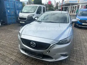 Mazda 6 Kombi Exclusive-Line AWD Scheckheft/NavI/Xenon Bild 3