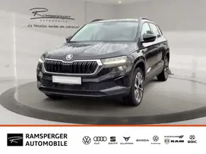 Skoda Karoq 1.5 TSI DSG Style AHK ACC LED Navi Kamera