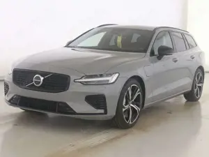 Volvo V60 T6 Plus Dark Recharge Plug-In Hybrid AWD