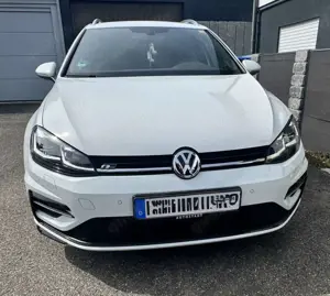 Volkswagen Golf Variant Golf 7.5 Facelift 1.5 TSI ACT OPF Highline, R-Line