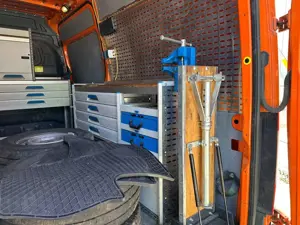 Mercedes-Benz Sprinter Bild 4