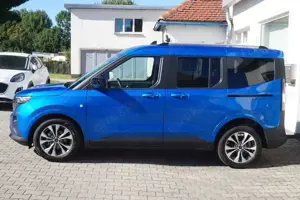 Ford Tourneo Courier 1.0 EcoBoost TITANIUM Bild 4