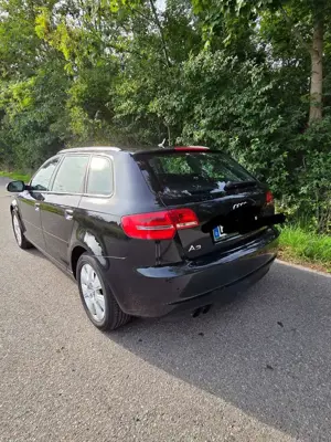 Audi A3 1.4 TFSI Attraction Bild 3