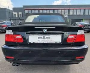 BMW 325 i Cabrio *Xenon/Leder/SHZ/PDC/18"Alus* Bild 5