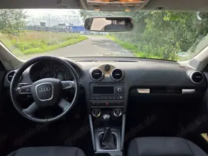 Audi A3 1.4 TFSI Attraction Bild 4