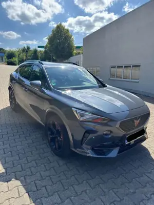 CUPRA Formentor VZ 4Drive Akrapovic Anlage Bild 3