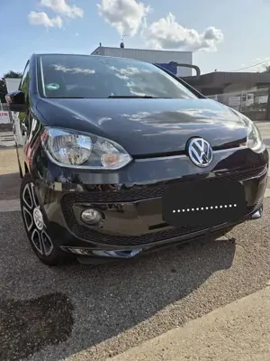 Volkswagen up! high up!