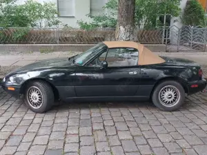 Mazda MX-5 Miata