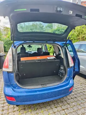 Mazda 5 5 2.0 CD DPF Exclusive Bild 5