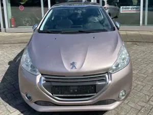Peugeot 208 Allure