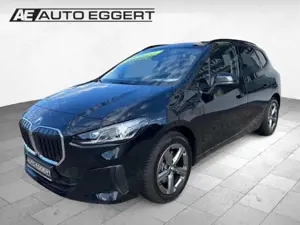 BMW 220 i Pano Dach AHK Parkassistent Navi Digitales Cockp