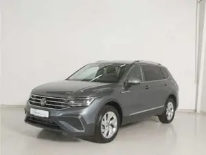 Volkswagen Tiguan Allspace 1.5 TSI Life DSG NAV/LED/AHK Bild 2