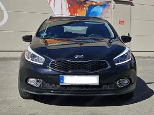 Kia Ceed SW / cee'd SW Ceed 1.4 CVVT SW Fifa World Cup Edition