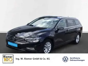 Volkswagen Passat Variant 2,0 TDi DSG Business AHK Massage ACC Cam