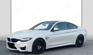 BMW M4 Coupe DKG Competition