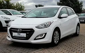 Hyundai i30 1.6 CRDi/VOLL SHEFT/KLIMA/ALLWETTER/PDC/