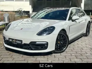 Porsche Panamera GTS Sport Turismo*Pano*BOSE*18-Wege*