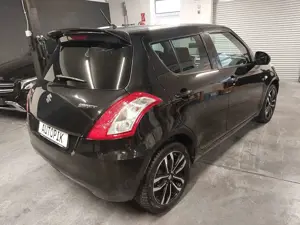 Suzuki Swift Club *TÜV(NEU)*KLIMA*EURO-5*GARANTIE* Bild 4