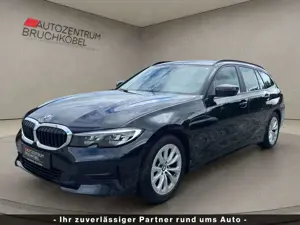 BMW 318 d Touring |LED|1HAND|PDC|SHZ|TEMP|CARPLAY|
