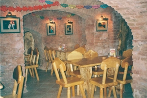 Wir übernehmen die Ausrüstung der  Restaurants, der Pensionen. Bild 5