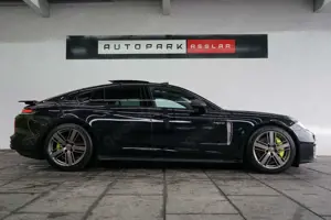 Porsche Panamera 4 E-Hybrid Platinum/MATRIX/INNO/HeadUp