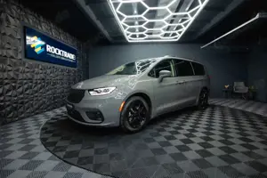 Chrysler Pacifica 3.6 V6 Night Paket *LED*CarPlay*7Sitze*