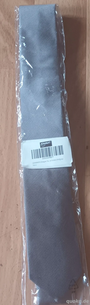 Krawatte von Adamant Neu