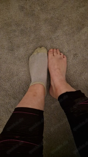 Sexy Fuß und Nacktbilder, getragene Wäsche 