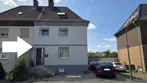 ***Komplett saniertes und bezugsfertiges Doppelhaus*** Familienfreundliche DHH mit Terrasse in Bönen