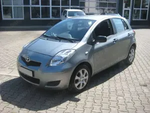 Toyota Yaris Yaris  5-Türer 1.0 VVT-i Cool