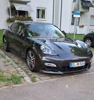 Porsche Panamera GTS PDK
