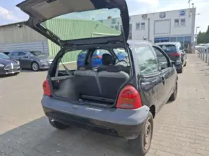 Renault Twingo Tüv 11-2025 Bild 3 Renault Twingo Tüv 11-2025 Bild 3