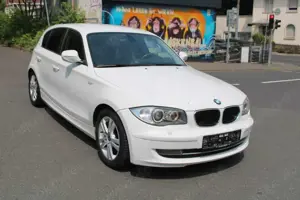 BMW 118 d 6 Gang Navi M Technik Sportsitze Alu Bild 3