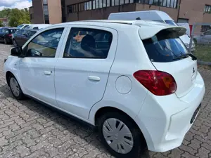 Mitsubishi Space Star Bild 3