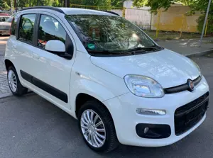 Fiat Panda Lounge Benzin und Erdgas