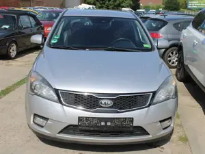 Kia Ceed / cee'd Edition 7*HUneu*Klima*Allwetter* Bild 3