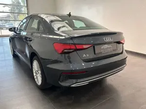 Audi A3 Limo 30 TFSI advanced V-Cockp. /PLA /HU:NEU Bild 4