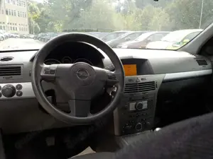 Opel Astra Edition Bild 5