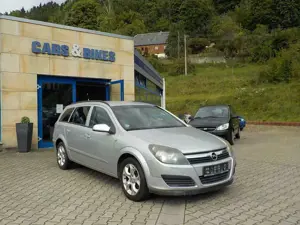 Opel Astra Edition Bild 1