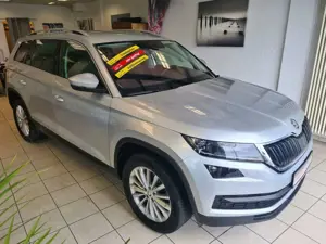 Skoda Kodiaq Style / KAMERA / LED / NAVI / AHK Bild 3